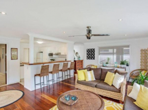 Bliss At The Bungalow, Surfers Paradise